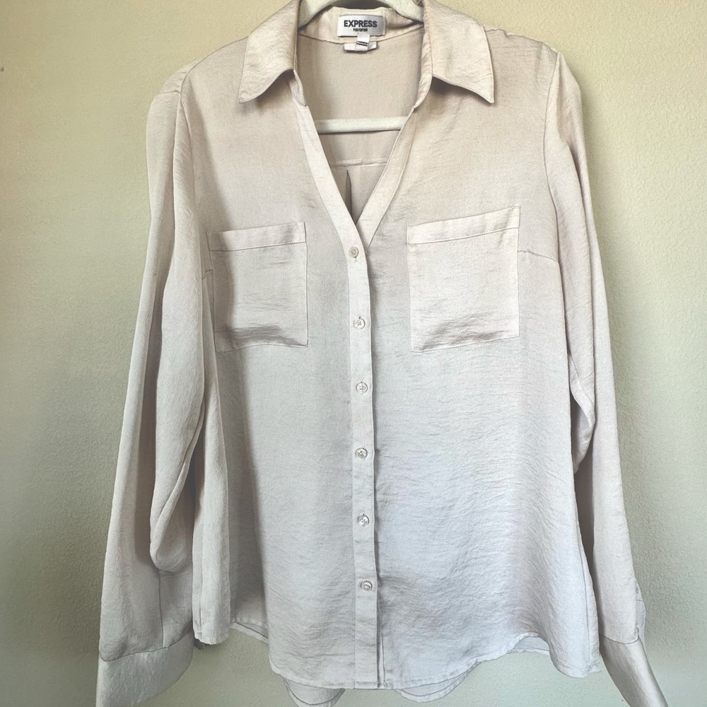 Champagne Colored Medium Express Slim Fit Portofino Button up